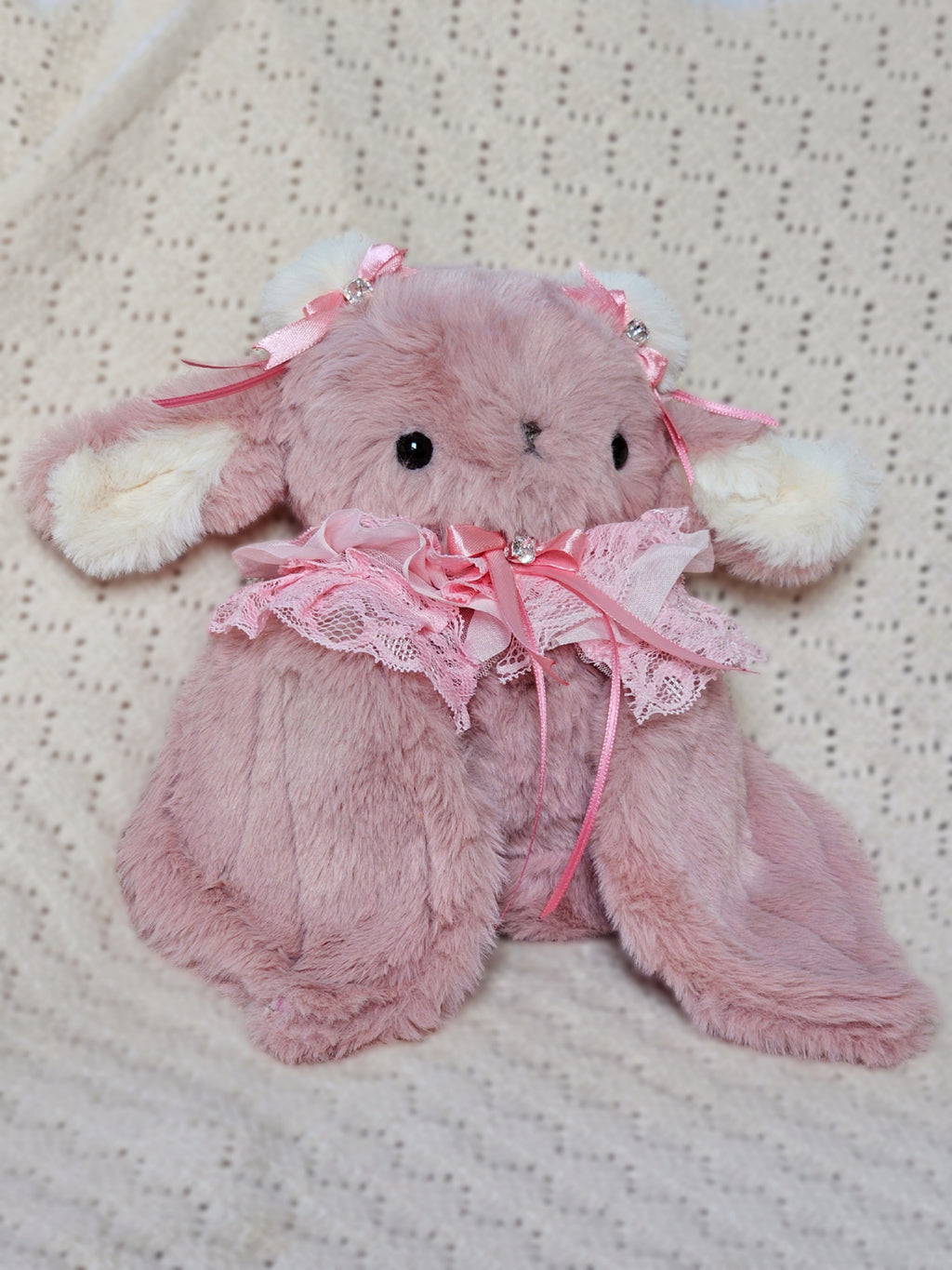 Pitidoll mit rosa Rüschen