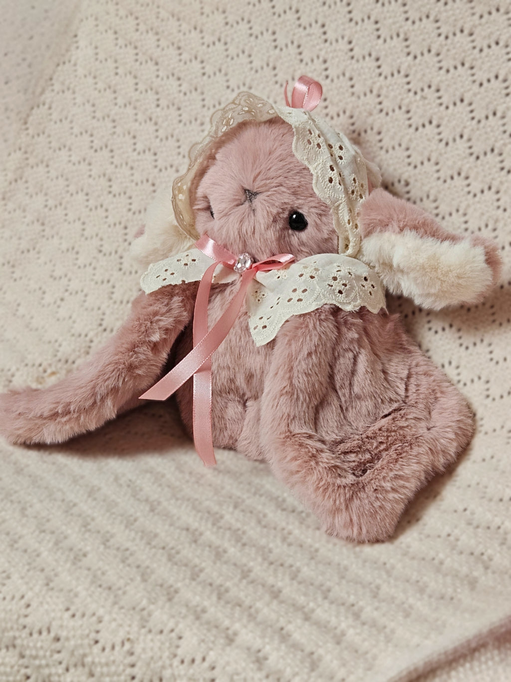 Pitidoll with ruffled ribbon and pink bow